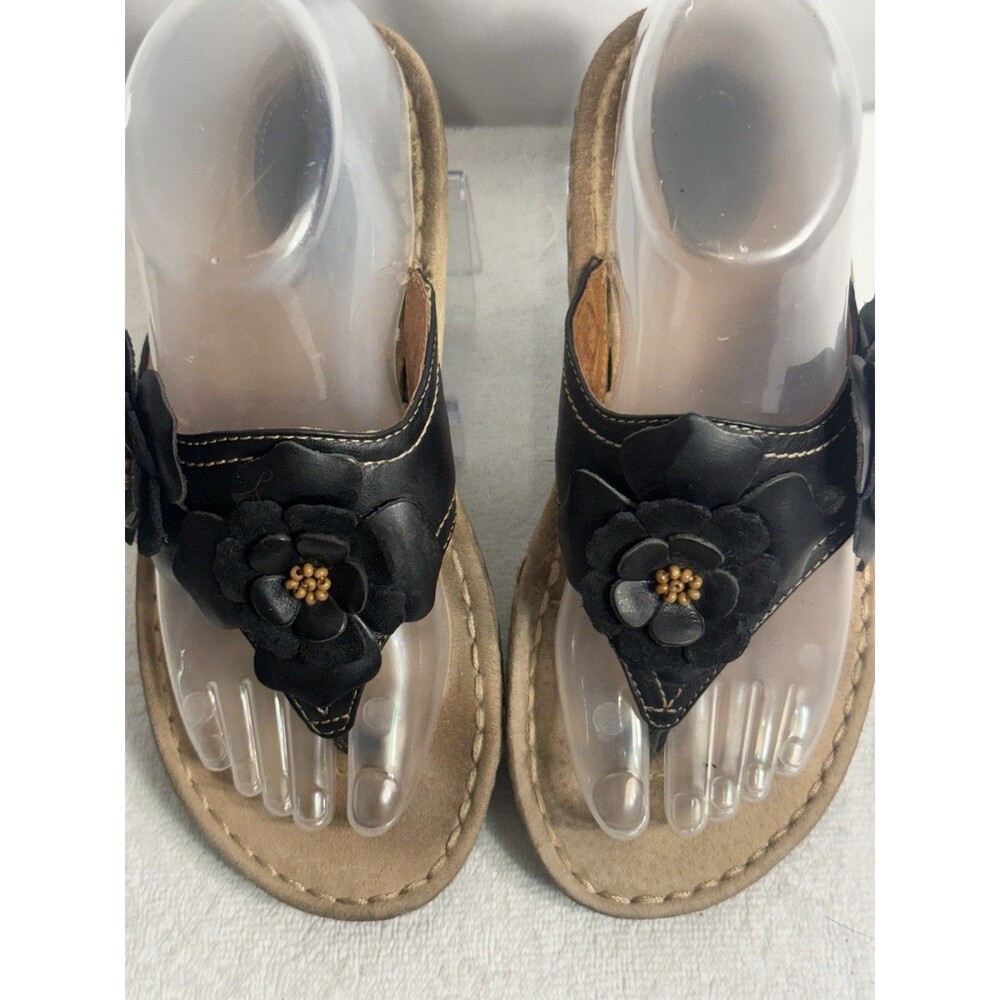 Clarks Leisa Grove Women's Black Flower Suede/Leather Sandals Low Heel Sz 7